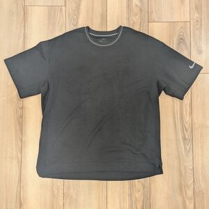 Nike Men's Classic Black Short Sleeve Tee
